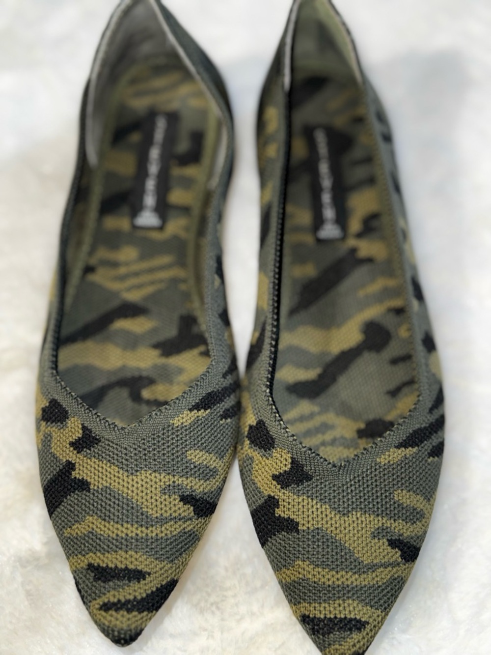Steve Madden Olive & Black Camo Pointed Knit Flats